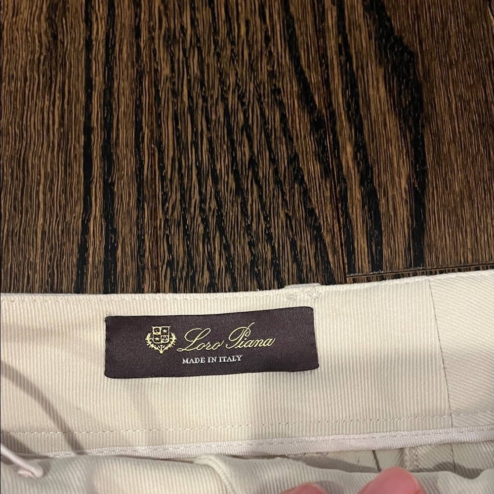 Loro Piana Elegant Cream Trousers - Picture 2 of 10